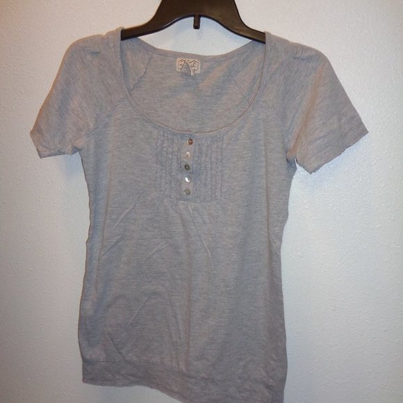 eyelash couture Tops - Eyelash Couture Gray Short Sleeve Top L